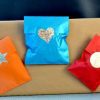 Pochettes cadeaux métallisées dorées et FLUO fantaisie XS JAUNE ROSE VERT OR