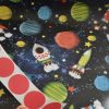 Papier cadeau Fusées Planètes bleu marine Enfants Jeunesse 70cm 100m