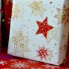 Papier Cadeau Noël Blanc Rouge Etoiles Fabrication France 70cm Comptoir Nôel