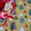Papier Cadeau Noël doré Sapins de Noël décorés 70cm x 50m Fabriqué en France