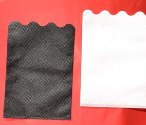 Sachets Noir & Blanc non tissé